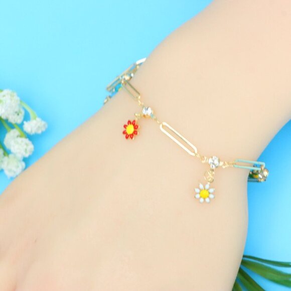 Chic & Stylish Bracelet – A Thoughtful Gift for Women and Girls, DYC1074 - Picture 1 of 7